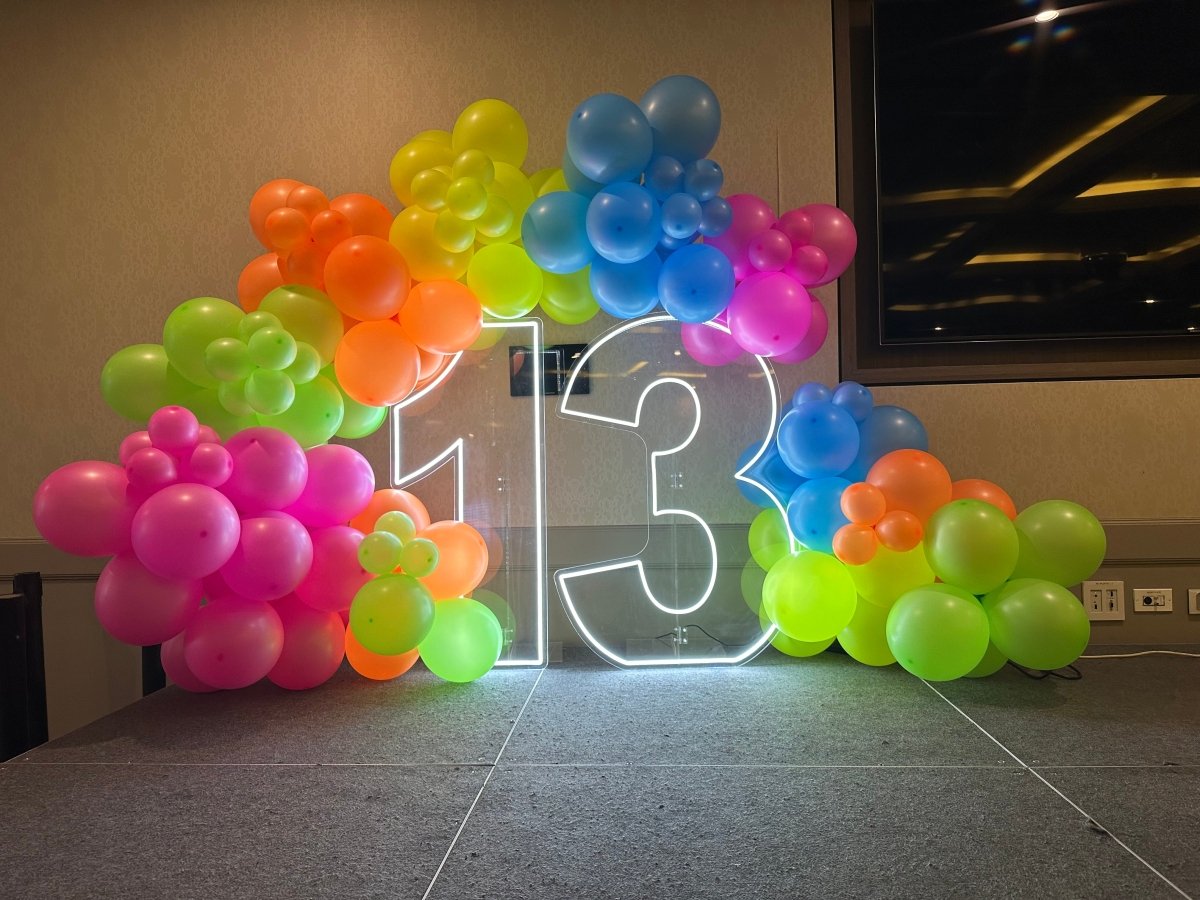 glow in the dark 13s