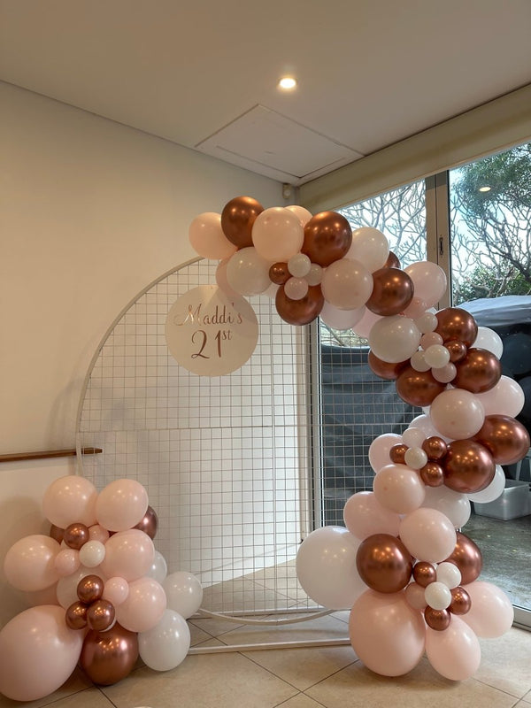 21st Birthday Balloon Garland with 2m Mesh Backdrop - Everything Party