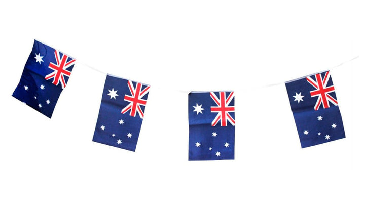 Australian Flag Bunting – 3.6m (10 Flags, Fabric, 20x30cm) - Everything Party