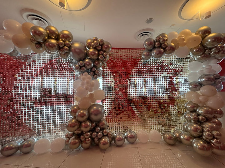 Shimmer wall with Balloon Garland - Everything Party