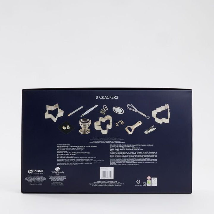 Tom Smith 8pk Deluxe Gold & White Reindeer Christmas Bon Bons Crackers - Everything Party